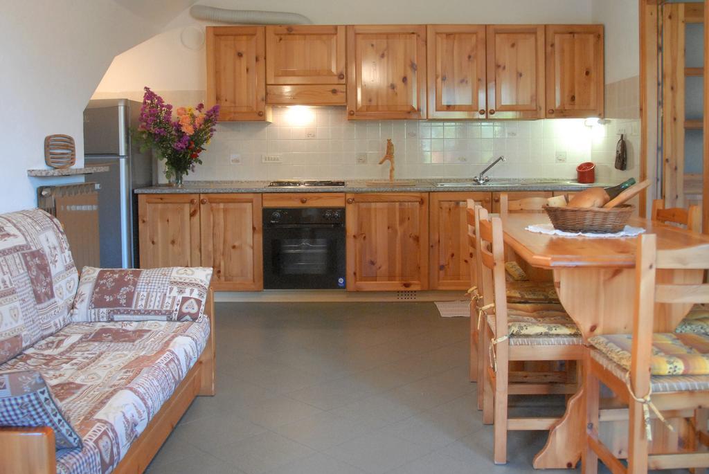 Agriturismo Plan D'Avie Aosta Ruang foto