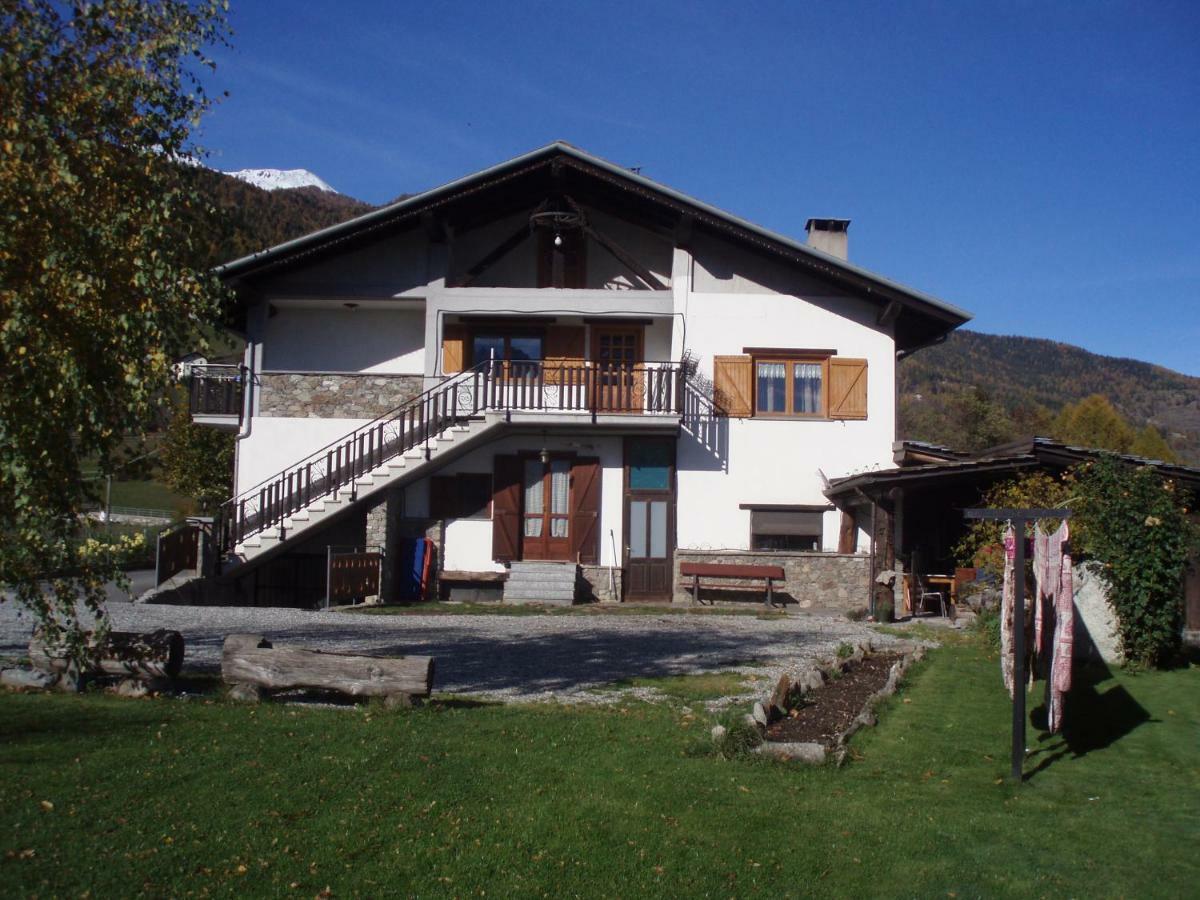 Agriturismo Plan D'Avie Aosta Bagian luar foto